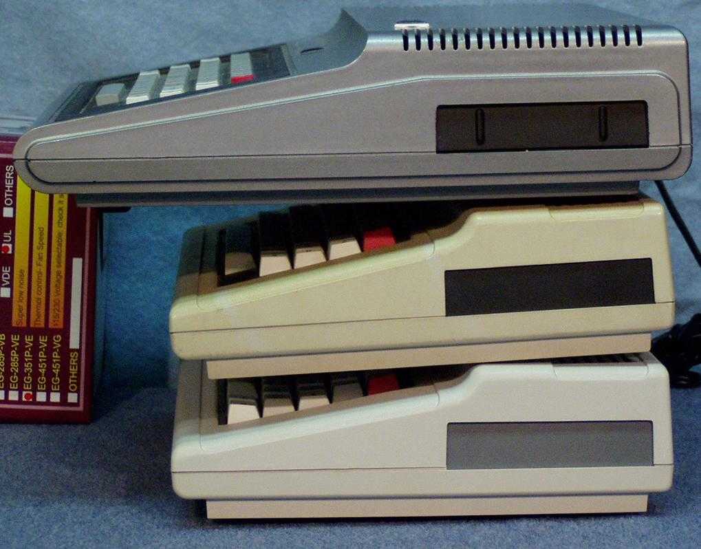 Color Computer 3 Keyboard Array 30/ 07/ 1986 | Tandy Color Computer 3 ⋆ Retrocity